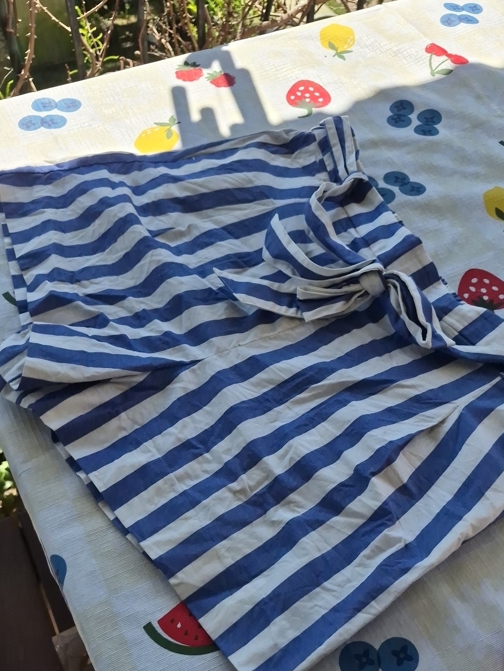 J. CREW 💙 Cotton BOW SHORTS 💙 Blue/White WIDE STRIPE print 🌼 SZ 12/L 🌼 EUC!